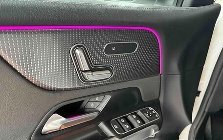 Mercedes-Benz EQB, 2023 год, 3 040 000 рублей, 22 фотография