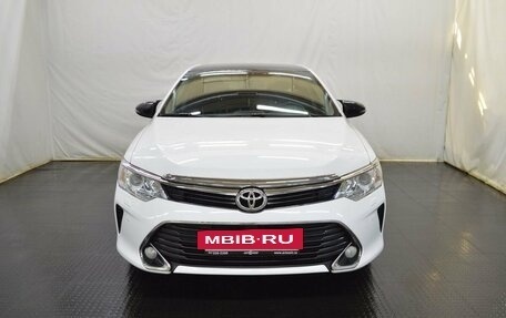 Toyota Camry, 2016 год, 1 975 000 рублей, 2 фотография
