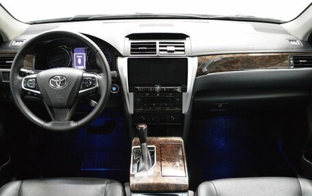 Toyota Camry, 2016 год, 1 975 000 рублей, 14 фотография