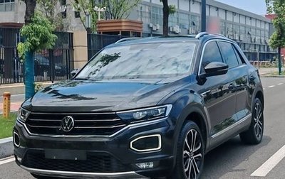 Volkswagen T-Roc I, 2021 год, 1 300 000 рублей, 1 фотография