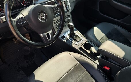 Volkswagen Passat B7, 2013 год, 1 370 000 рублей, 7 фотография