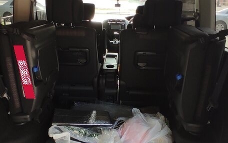Nissan Serena IV, 2015 год, 1 699 000 рублей, 10 фотография