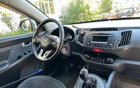 KIA Sportage III, 2011 год, 1 000 000 рублей, 11 фотография