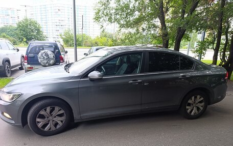 Volkswagen Passat B8 рестайлинг, 2017 год, 1 450 000 рублей, 3 фотография