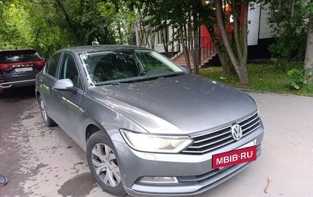 Volkswagen Passat B8 рестайлинг, 2017 год, 1 450 000 рублей, 7 фотография