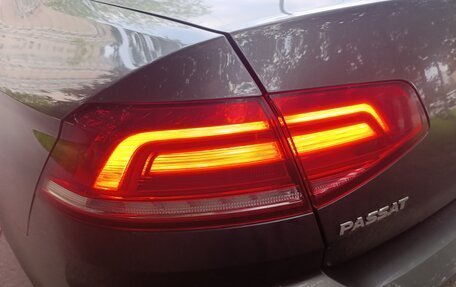 Volkswagen Passat B8 рестайлинг, 2017 год, 1 450 000 рублей, 25 фотография