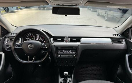 Skoda Rapid I, 2015 год, 890 000 рублей, 16 фотография