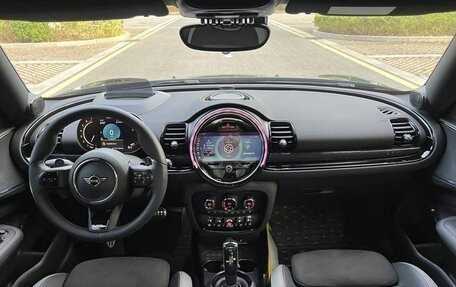 MINI Clubman, 2022 год, 3 190 000 рублей, 15 фотография