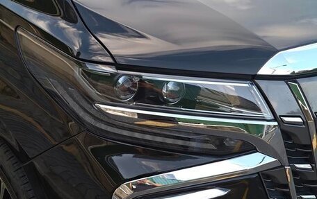 Toyota Alphard III, 2021 год, 7 600 000 рублей, 7 фотография