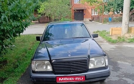 Mercedes-Benz E-Класс, 1992 год, 250 000 рублей, 1 фотография