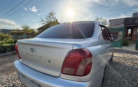 Toyota Platz, 2001 год, 365 000 рублей, 3 фотография