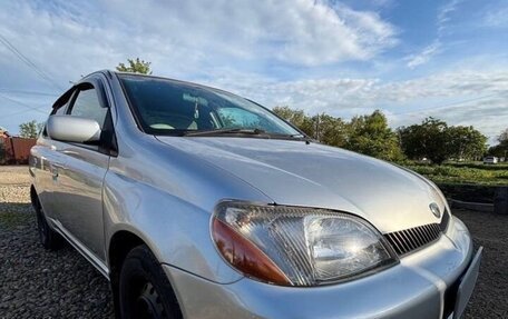 Toyota Platz, 2001 год, 365 000 рублей, 9 фотография