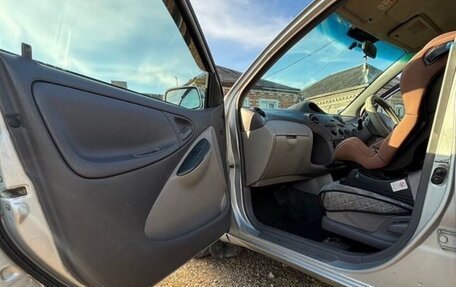 Toyota Platz, 2001 год, 365 000 рублей, 14 фотография