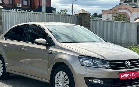Volkswagen Polo VI (EU Market), 2018 год, 1 195 000 рублей, 1 фотография