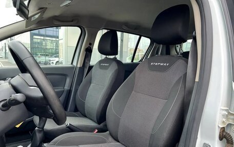 Renault Sandero II рестайлинг, 2018 год, 1 060 000 рублей, 20 фотография