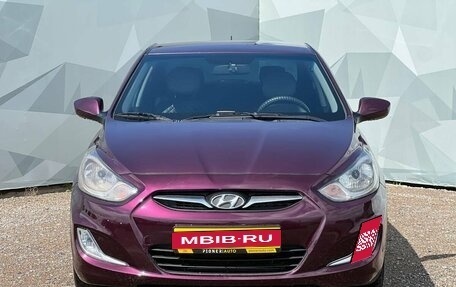 Hyundai Solaris II рестайлинг, 2013 год, 800 000 рублей, 2 фотография