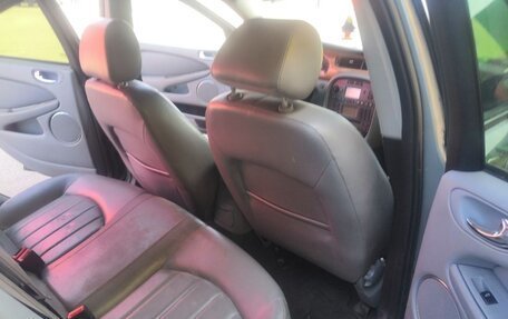 Jaguar X-Type I рестайлинг, 2005 год, 590 000 рублей, 6 фотография