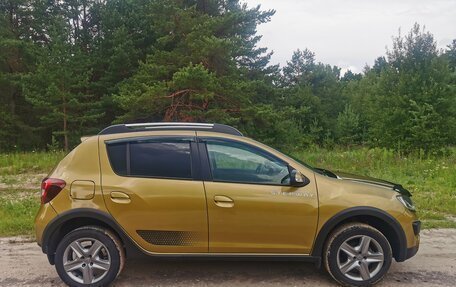 Renault Sandero II рестайлинг, 2018 год, 1 020 000 рублей, 13 фотография