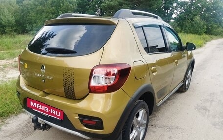 Renault Sandero II рестайлинг, 2018 год, 1 020 000 рублей, 12 фотография