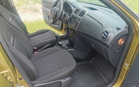 Renault Sandero II рестайлинг, 2018 год, 1 020 000 рублей, 24 фотография