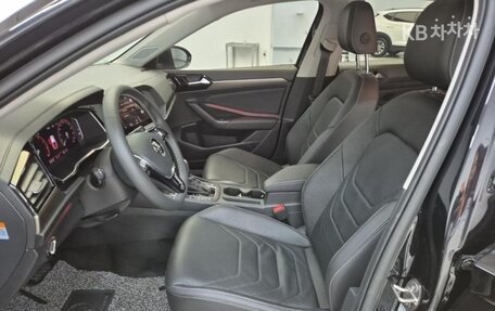 Volkswagen Jetta VII, 2022 год, 1 990 000 рублей, 11 фотография
