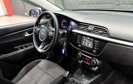KIA Rio IV, 2017 год, 1 200 000 рублей, 16 фотография