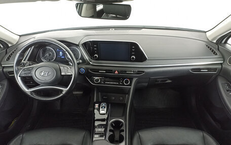 Hyundai Sonata VIII, 2022 год, 2 680 000 рублей, 18 фотография