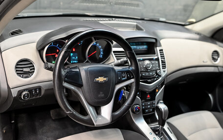 Chevrolet Cruze II, 2012 год, 850 000 рублей, 12 фотография