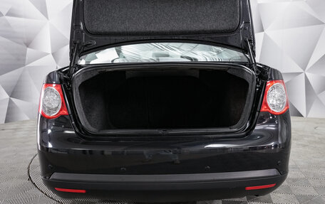 Volkswagen Jetta VI, 2010 год, 650 000 рублей, 20 фотография