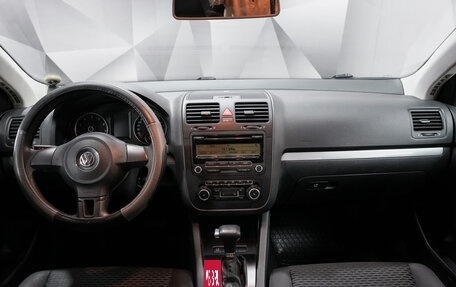 Volkswagen Jetta VI, 2010 год, 650 000 рублей, 11 фотография