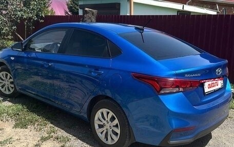 Hyundai Solaris II рестайлинг, 2017 год, 1 370 000 рублей, 7 фотография