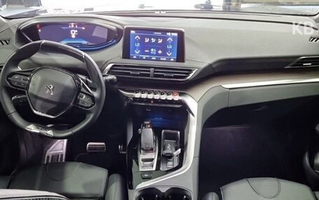 Peugeot 3008 II, 2022 год, 1 859 000 рублей, 6 фотография