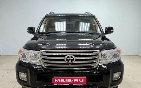 Toyota Land Cruiser 200, 2012 год, 3 480 000 рублей, 2 фотография
