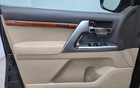 Toyota Land Cruiser 200, 2012 год, 3 480 000 рублей, 8 фотография