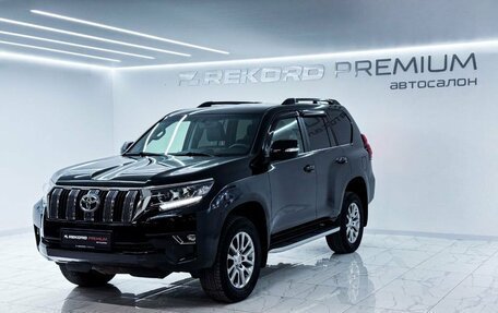 Toyota Land Cruiser Prado 150 рестайлинг 2, 2018 год, 5 000 000 рублей, 4 фотография