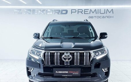 Toyota Land Cruiser Prado 150 рестайлинг 2, 2018 год, 5 000 000 рублей, 5 фотография