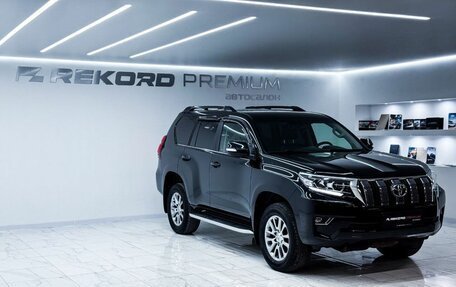 Toyota Land Cruiser Prado 150 рестайлинг 2, 2018 год, 5 000 000 рублей, 7 фотография