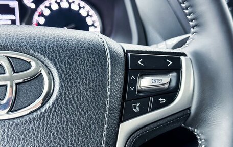 Toyota Land Cruiser Prado 150 рестайлинг 2, 2018 год, 5 000 000 рублей, 23 фотография