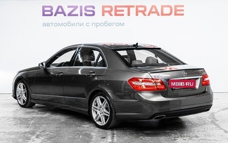 Mercedes-Benz E-Класс, 2012 год, 1 990 000 рублей, 7 фотография