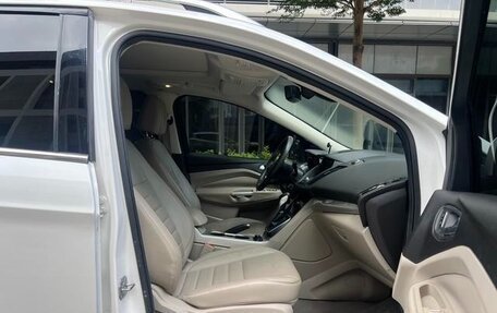 Ford Kuga III, 2015 год, 1 330 000 рублей, 10 фотография