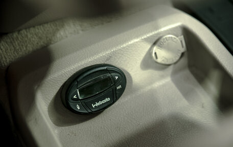 Lexus RX II рестайлинг, 2006 год, 1 370 000 рублей, 28 фотография