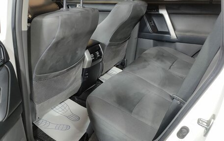 Toyota Land Cruiser Prado 150 рестайлинг 2, 2012 год, 2 370 000 рублей, 8 фотография