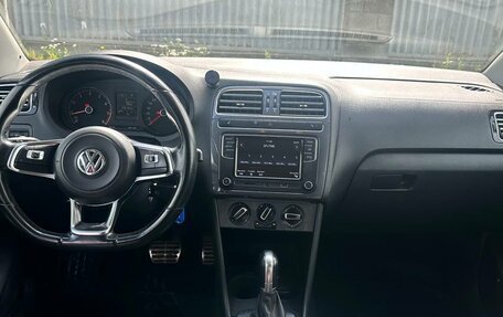 Volkswagen Polo VI (EU Market), 2018 год, 1 195 000 рублей, 4 фотография
