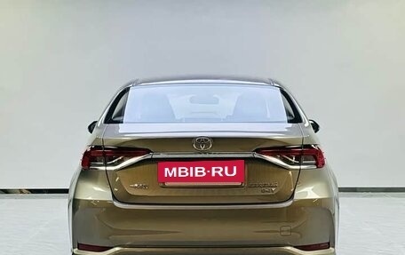 Toyota Corolla, 2021 год, 1 780 000 рублей, 4 фотография