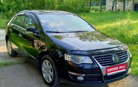 Volkswagen Passat B6, 2007 год, 750 000 рублей, 3 фотография