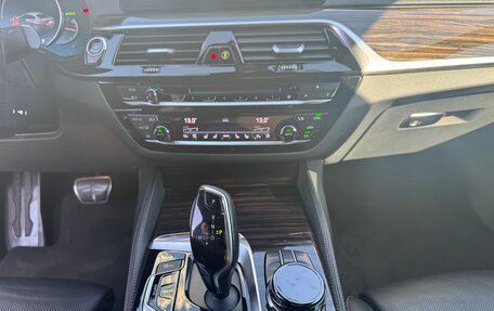 BMW 5 серия, 2018 год, 5 800 000 рублей, 16 фотография