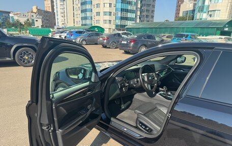 BMW 5 серия, 2018 год, 5 800 000 рублей, 10 фотография