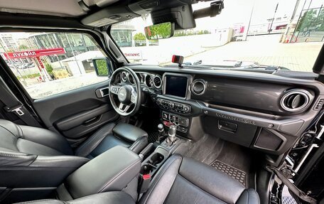 Jeep Wrangler, 2021 год, 13 000 000 рублей, 28 фотография
