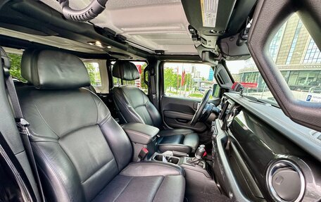 Jeep Wrangler, 2021 год, 13 000 000 рублей, 27 фотография