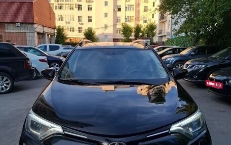 Toyota RAV4, 2018 год, 2 000 000 рублей, 18 фотография